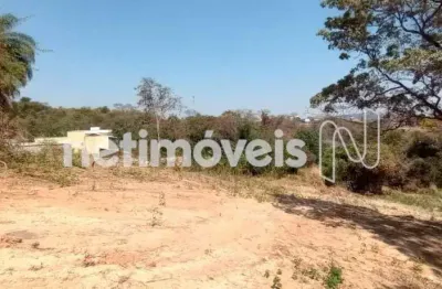 Terreno à venda na Rua Sessenta e Seis, Tropical, Contagem