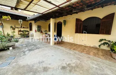 Casa com 4 quartos à venda no Tropical, Contagem 