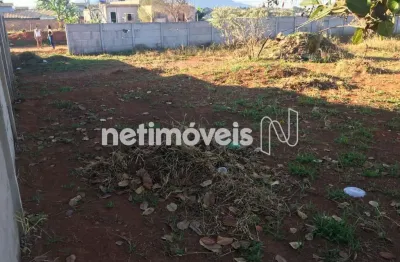 Terreno à venda no Planalto, Mateus Leme