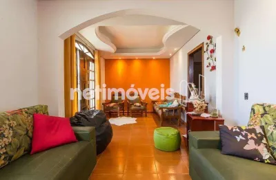 Casa com 3 quartos à venda no Fonte Grande, Contagem 