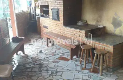 Casa com 3 quartos à venda na Sapucaia II, Contagem 
