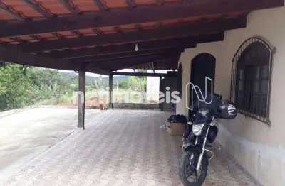 Chácara / sítio com 3 quartos à venda na Rua Oitenta e Cinco, Tropical, Contagem
