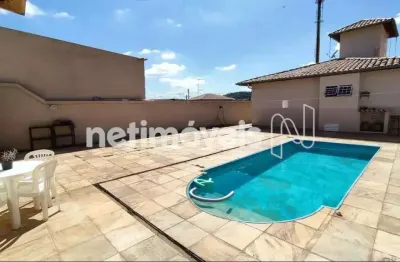 Casa com 3 quartos à venda no Tropical, Contagem 