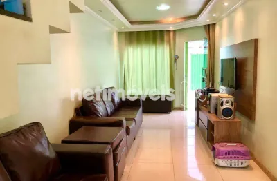 Casa com 3 quartos à venda na Vila Universal, Betim 