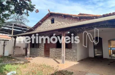 Casa com 4 quartos à venda na Vila Cristina, Betim 