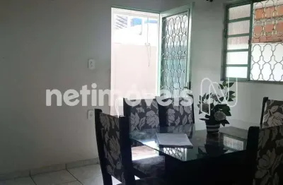 Casa com 2 quartos à venda no São Luiz, Betim 