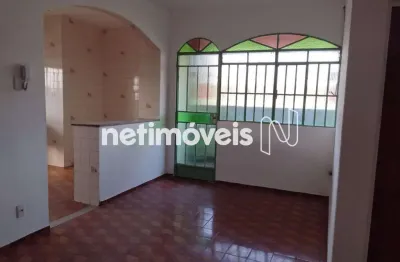 Casa com 3 quartos à venda no Petrolândia, Contagem 