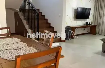 Casa com 4 quartos à venda no Camilo Alves, Contagem 