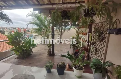 Casa com 3 quartos à venda no Tropical, Contagem 