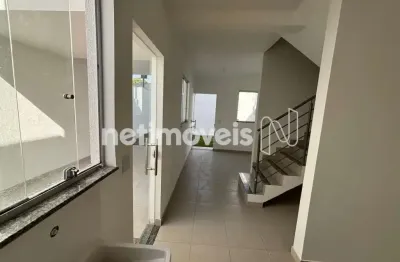 Casa com 3 quartos à venda na Vila Cristina, Betim 