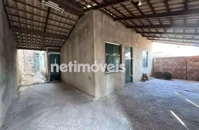 Casa com 5 quartos à venda no Santa Luzia, Contagem 