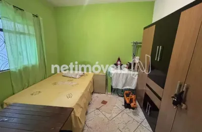Casa com 3 quartos à venda no Tropical, Contagem 
