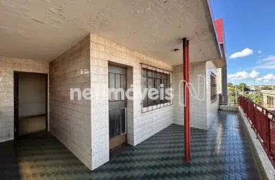 Casa com 3 quartos à venda no Bandeirantes, Contagem 