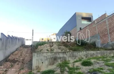 Terreno à venda no Monte Verde, Betim 