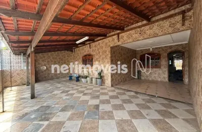 Casa com 3 quartos à venda na Sapucaia II, Contagem 