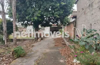 Casa com 2 quartos à venda no Tropical, Contagem 