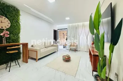 Casa com 3 quartos à venda na Sapucaias III, Contagem 