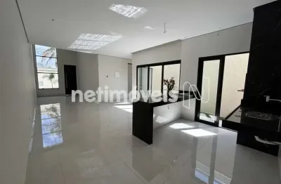 Casa com 3 quartos à venda no Ingá, Betim 