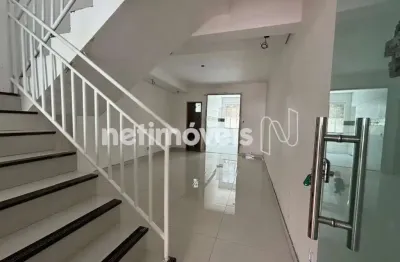 Casa com 3 quartos à venda no Duque de Caxias, Betim 