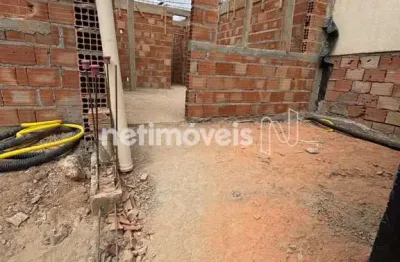Casa com 2 quartos à venda no São Luiz, Betim 