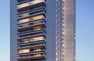 Magnifico apto. de frente - linda varanda com vista permanente - ampla sala para 3 ambientes - lavabo - 3 suites - banheiro social - banheiro empregada - 2 vagas de garagens.