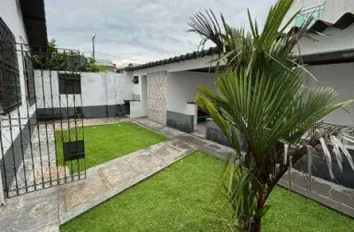 Casa com 4 quartos para alugar na Avenida Transamazônica, 12, Val-de-Cães, Belém