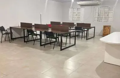 Sala comercial para alugar na Avenida Governador Magalhães Barata, 836, São Brás, Belém