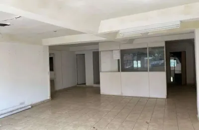 Fv12an - galpão com várias salas e estacionamento para mais de 50 veículos na av roberto camelier