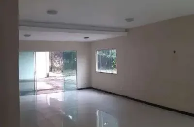 Casa em condomínio fechado com 4 quartos para alugar na Avenida Edgar Proença, Levilândia, Ananindeua