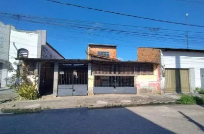 Casa no distrito industrial próximo a feira e área comercial - ananindeua - pa