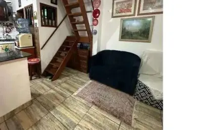 Vf22nl - casa com 2 quarto, sendo 1 suite em vila fechada na tv rui barbosa - vila abc - reduto