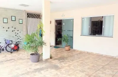 GC Casa a venda no Condominio Altos de Pinheiro com 3 quartos, sendo uma suíte em Belém-Pa