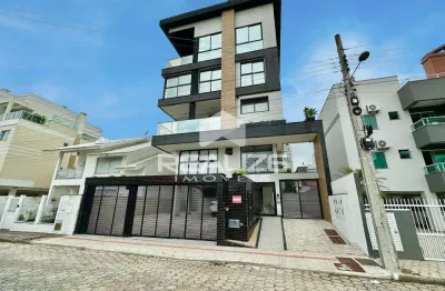 Apartamento à venda no condomínio residencial jaboticabeira, cobertura duplex