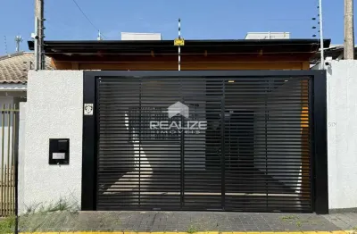Casa com 2 quartos à venda na Rua França, Jardim Ipê III, Foz do Iguaçu