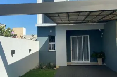 Casa com 2 quartos à venda na Centro, Lot. Santos Dumont, Medianeira
