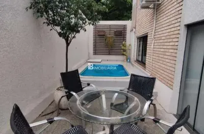 Casa com 4 quartos à venda na Rua Santa Catarina, Maria Luiza, Cascavel