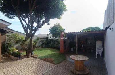 Casa à venda na Rua São Roque, Universitário, Cascavel