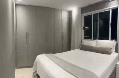 Apartamento para venda tem 80 metros quadrados com 3 quartos