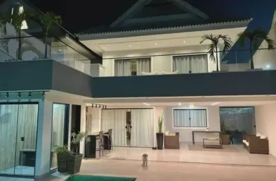 Casa triplex com 400 metros quadrados no recreio dos bandeirantes