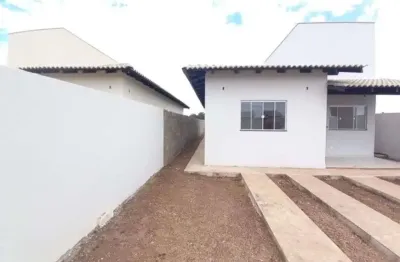 Casa em condomínio fechado com 3 quartos à venda na Rua Z, Distrito Industrial, Cuiabá