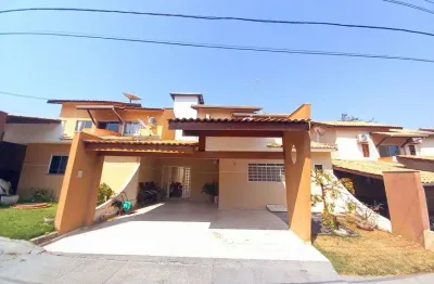Casa sobrado a venda condominio solar do moinho 3 suites recanto dos pássaros