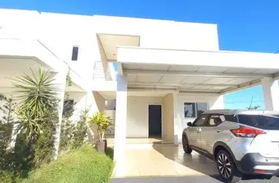Casa de condomínio sobrado para venda possui 155 metros quadrados com 3 quartos