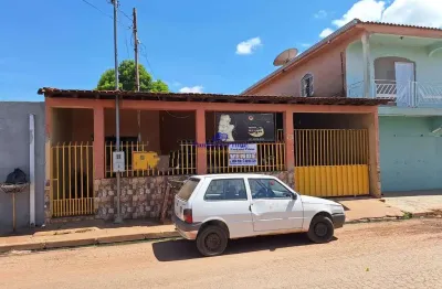 Casa a venda no bairro primeiro de março - 3 sendo 1 suíte - cuiabá