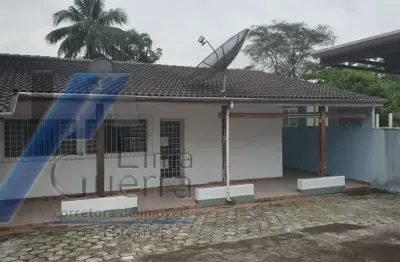 Perequê açu, ubatuba - casa eicula com 1 dormitório e terreno de 283 m2.