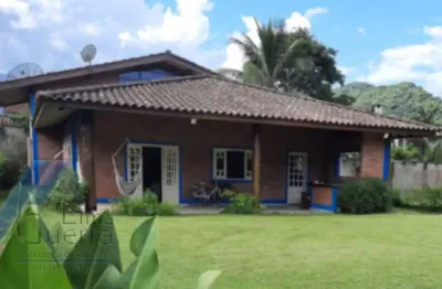 Ubatuba, horto - condomínio ubatuba country, casa com 02 dormitórios, sendo 01 suíte.