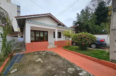 Casa com 2 quartos à venda no Centro, Ubatuba 