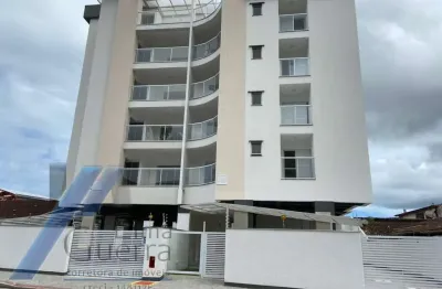 Ubatuba, centro - apartamento com 02 dormitórios, sendo 01 suíte.