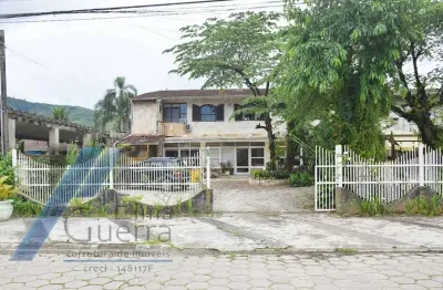 Ubatuba, jardim samambaia - casa com 10 dormitórios, sendo 10 suítes com terreno de 750 m2.