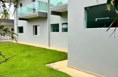 Ubatuba, centro - casa  sobrado com vista para o mar com 05 suítes.