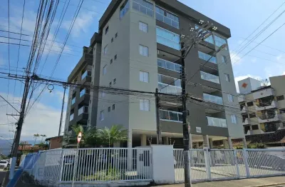 Ubatuba, centro - cobertura com vista para o mar com 03 suítes e área de lazer.